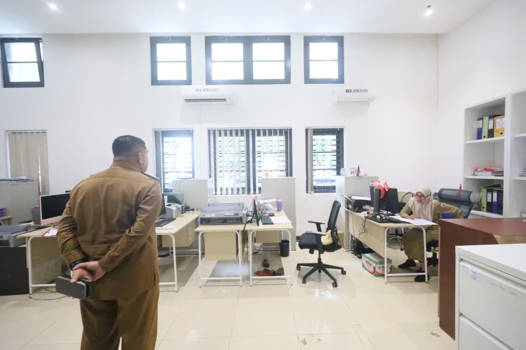 Pagi-pagi Sidak Pelayanan di Balai Kota, Wali Kota Makassar Temukan Ruangan Tanpa Pegawai