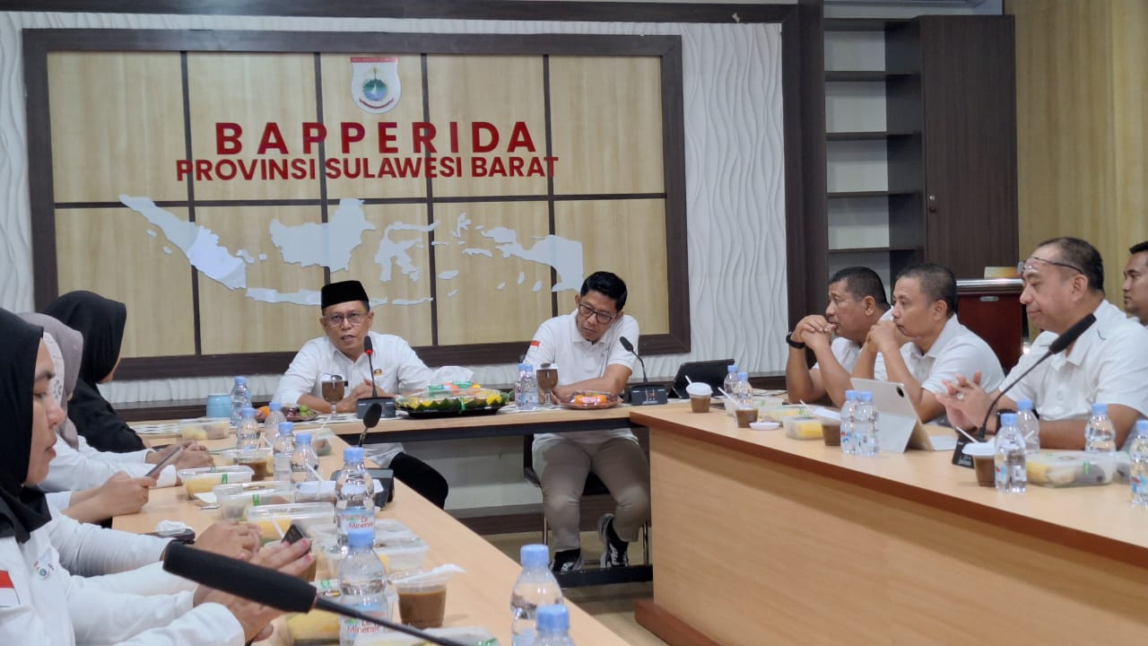 Jelang Dilantik sebagai Sekprov Sulbar, Junda Maulana Pamitan di Bapperida