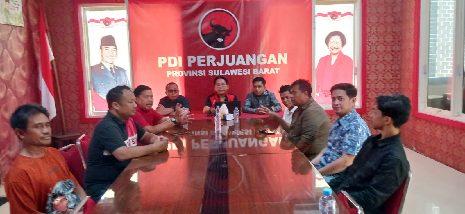 Persiapan Konferda dan Konfercab PDI-P se-Sulbar, Agus Ambo Djiwa Tegaskan Pentingnya Perkuat Soliditas dan Konsolidasi