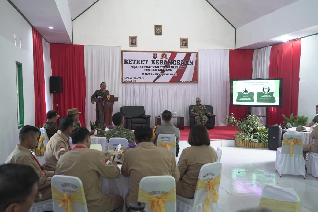 Buka Retret Pejabat Eselon II Mamasa, Gubernur Sulbar: Peningkatan Pelayanan Publik Harga Mati