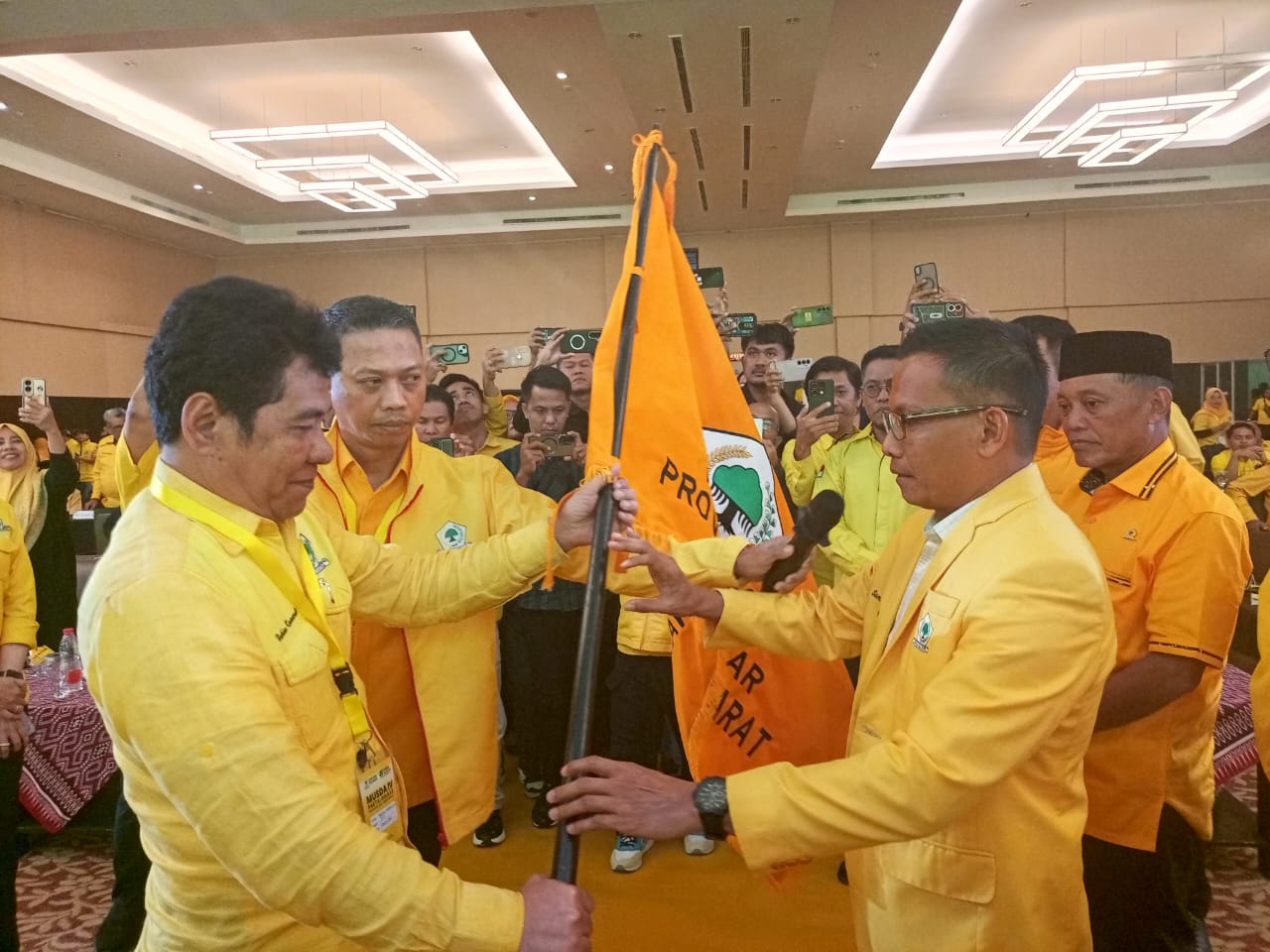 Terpilih Aklamasi Pimpin Golkar Sulbar, Samsul Mahmud Akan Maksimalkan Seluruh Potensi demi Membesarkan Partai