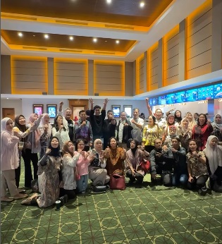 Dispar Makassar Inisiasi Nobar Film Nasional Solata