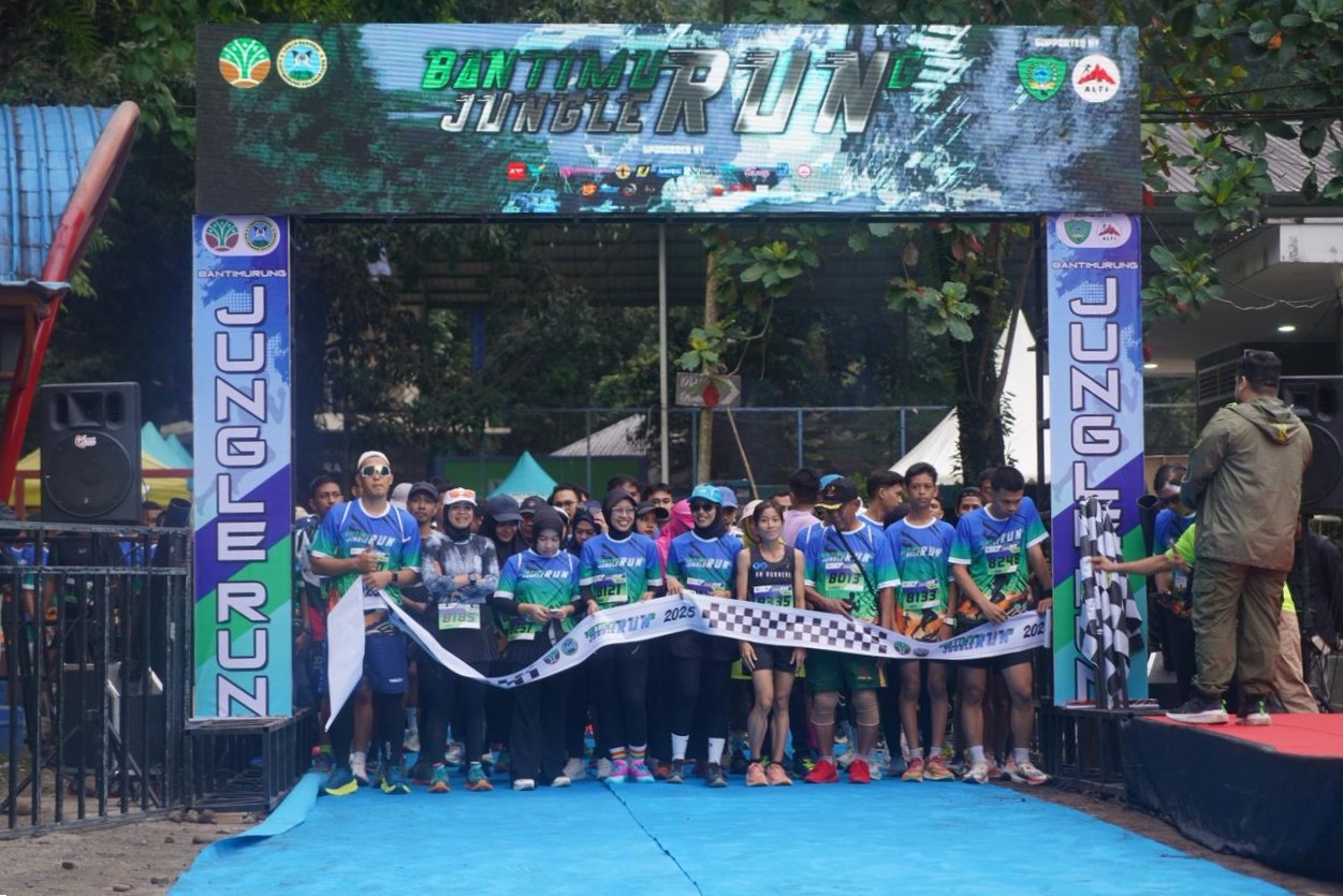 Perkenalkan Wisata Alam Sambil Berolahraga, Pemprov Sulsel Apresiasi Bantimurung Jungle Run 2025