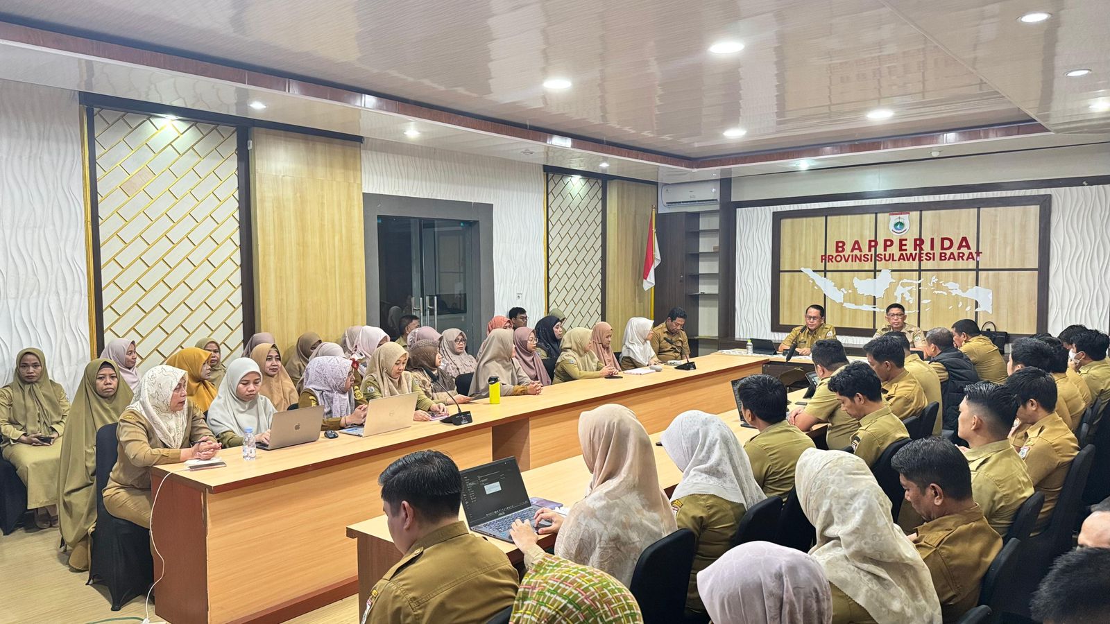 Kepala Bapperida Sulbar Dorong Penguatan Riset dan Inovasi untuk Wujudkan Sulbar Maju dan Sejahtera