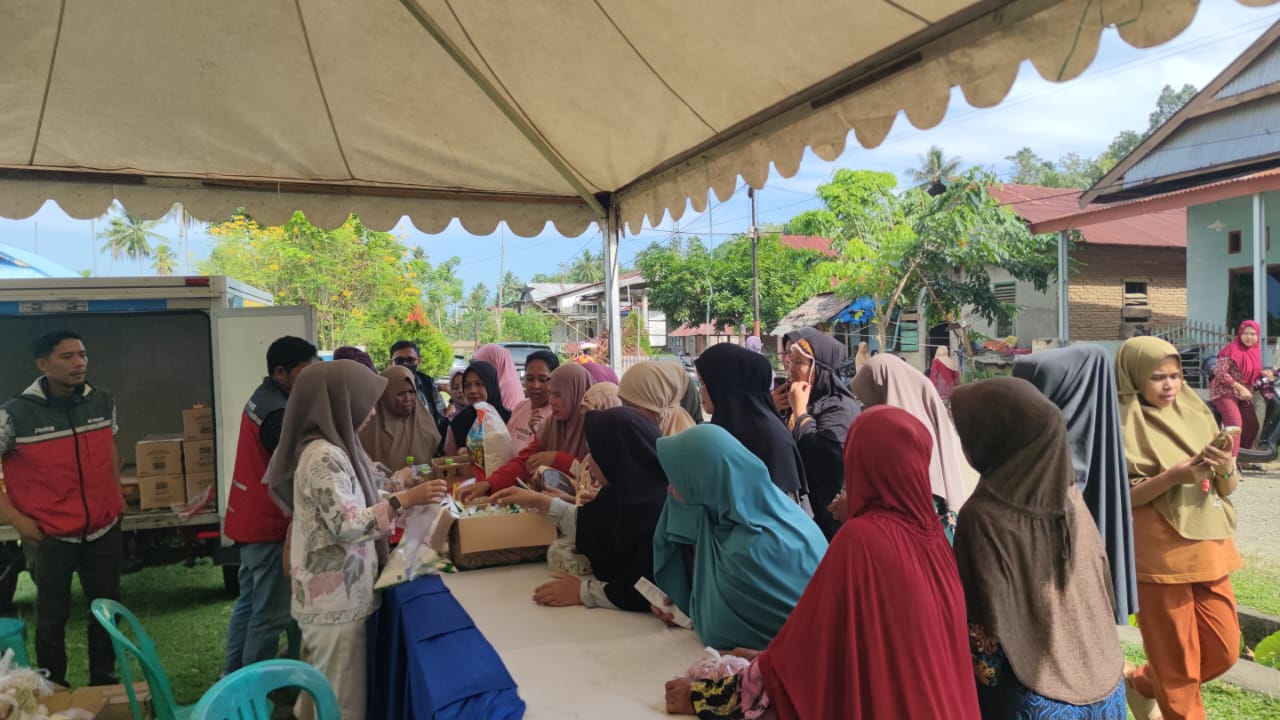 Pemprov Sulbar Hadirkan Pasar Murah Hingga ke Desa, Harga Kebutuhan Pokok Jauh Lebih Murah