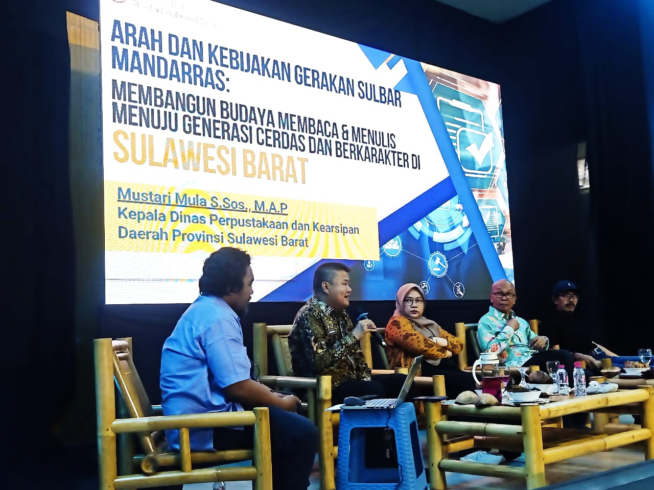 Gema "Sulbar Mandarras" Menginspirasi Aksi Nyata dalam Festival Literasi Assamalewuang