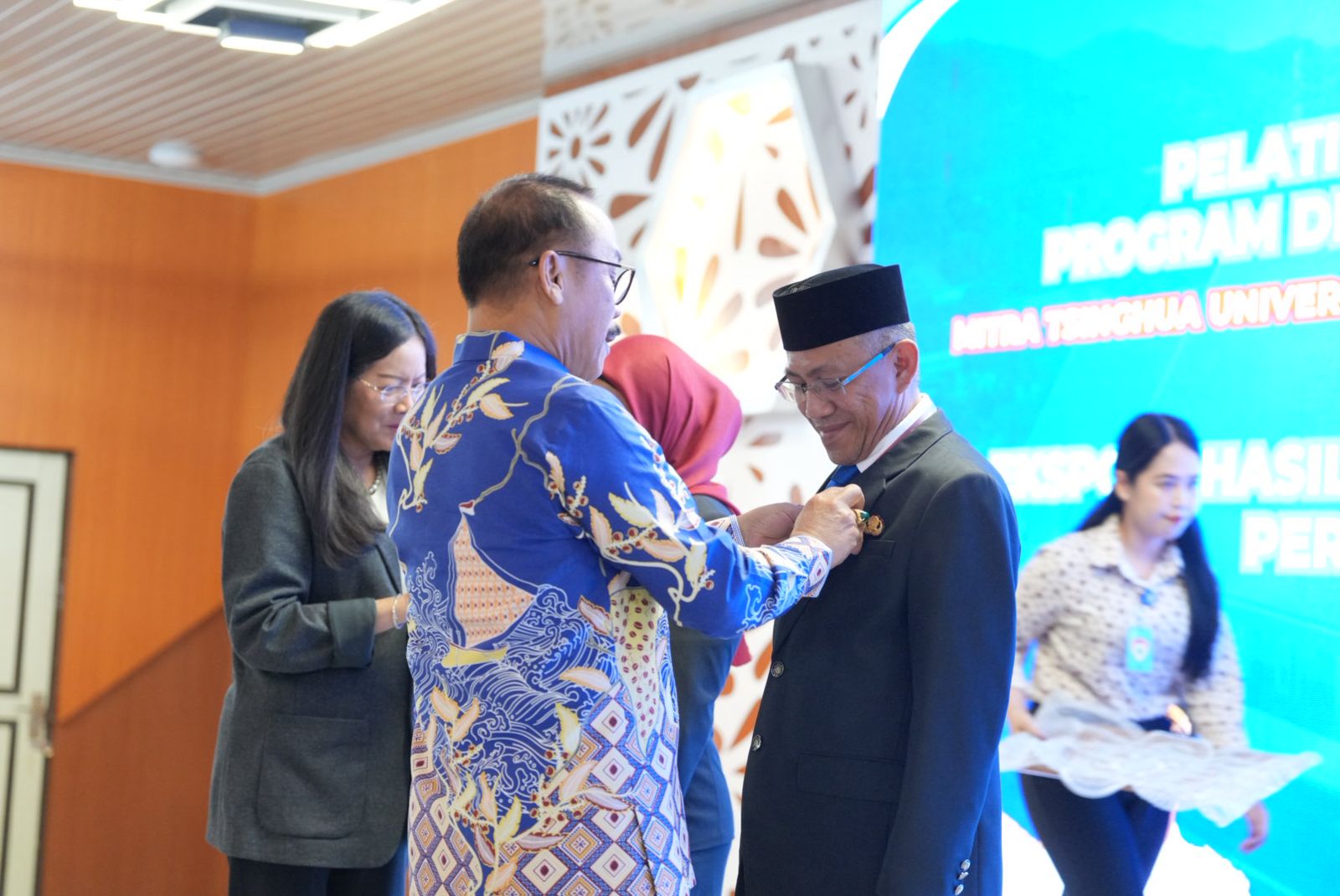Gubernur Sulbar Tutup Pelatihan Smart Digital Leadership Academy bagi ASN Pemprov