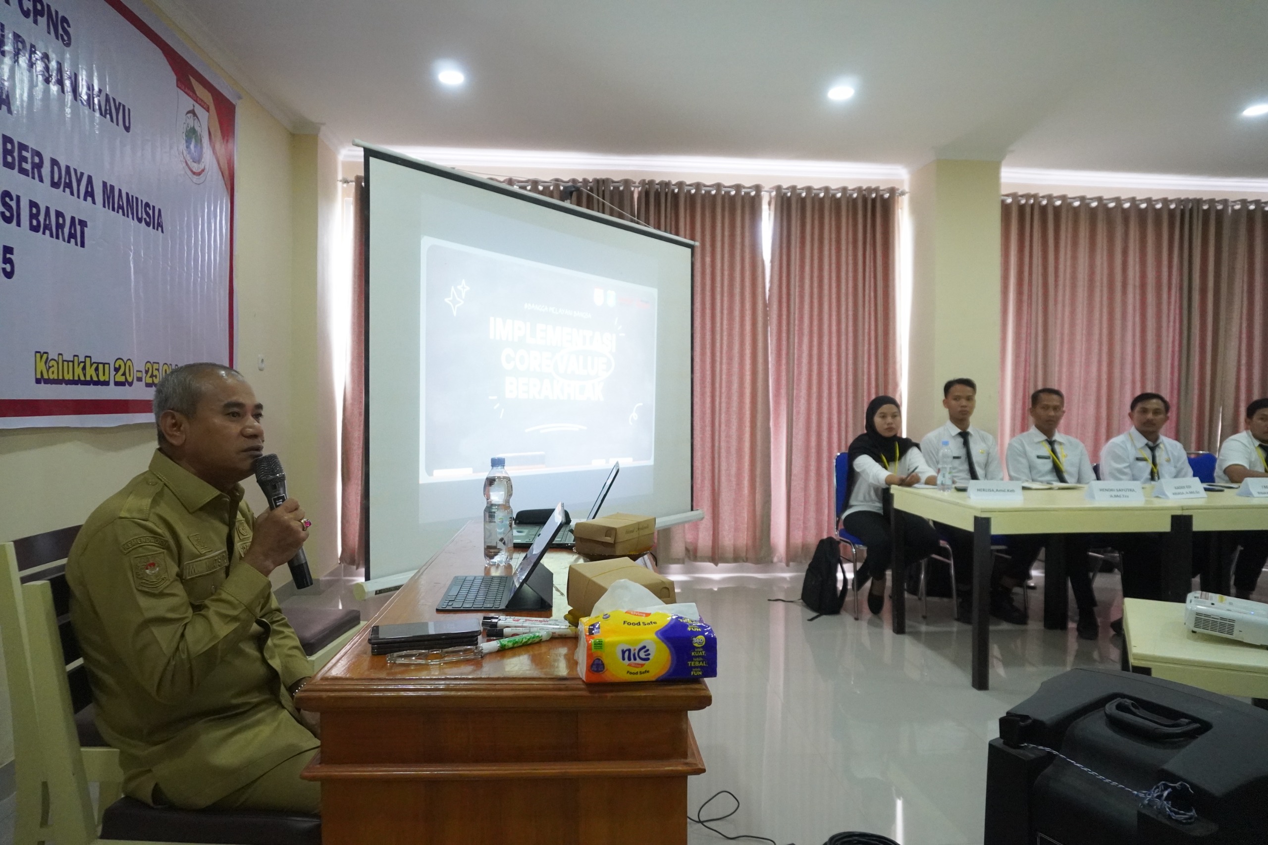 Inspektur Sulbar Sampaikan Materi Core Values dan Employer Branding ASN pada Latsar CPNS Pasangkayu