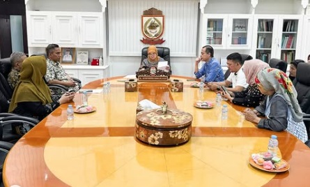 Dampingi Wakil Wali Kota Terima Audiensi Asita, Dispar Makassar Dukung Sinergi dengan Pelaku Usaha Pariwisata