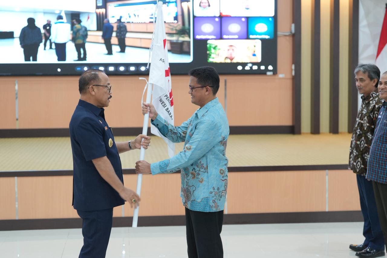 Gubernur Suhardi Duka Kukuhkan Asosiasi Auditor Intern Pemerintah Wilayah Sulbar