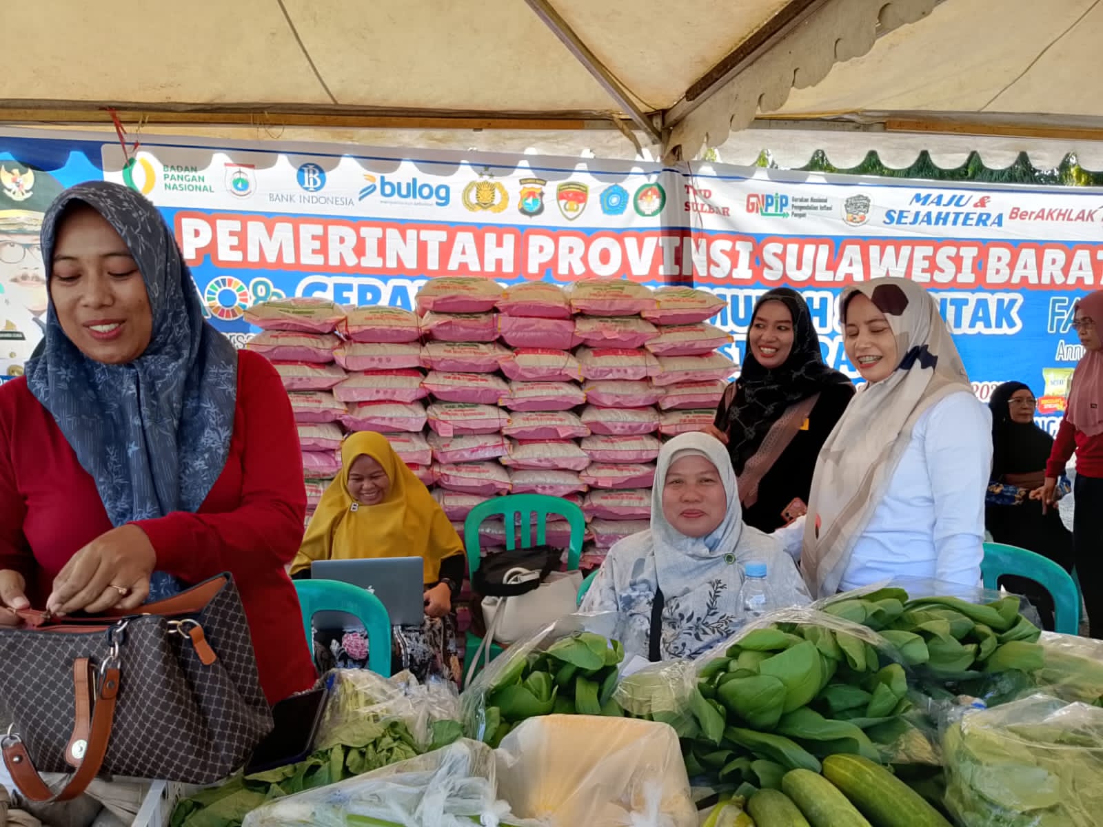 Distapang Sulbar Kembali Melaksanakan Gelar GPM di Taman Karema Mamuju