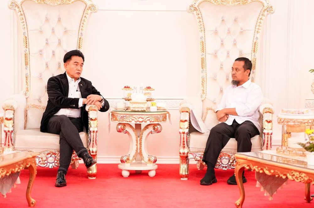 Menko Hukum dan HAM Yusril Ihza Mahendra Bertemu Gubernur Sulsel, Bahas Kondisi Keamanan Daerah