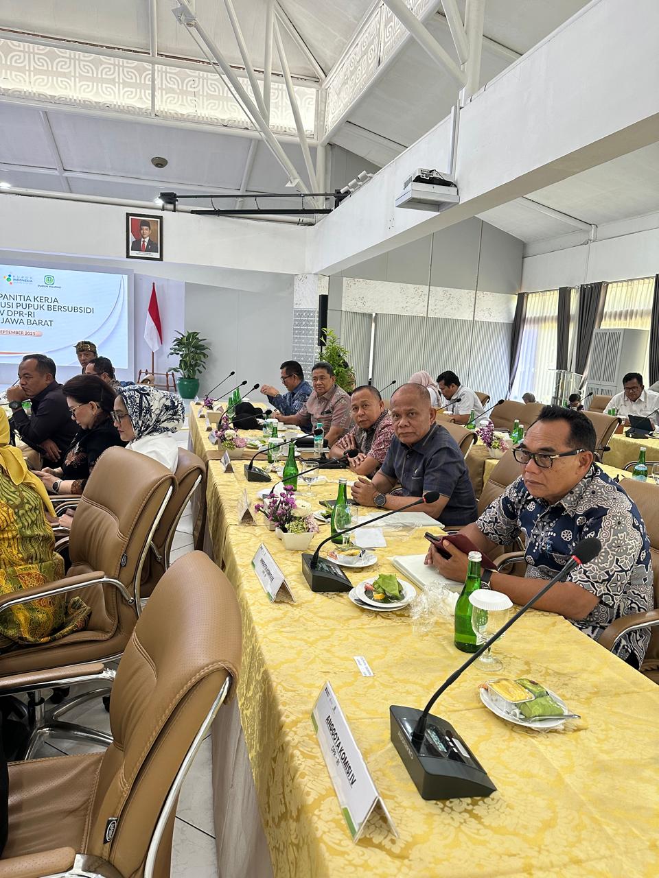 Agus Ambo Djiwa Bersama Panja Pengawasan Pupuk Bersubsidi DPR RI Melakukan Kunker di PT Pupuk Kujang Cikampek