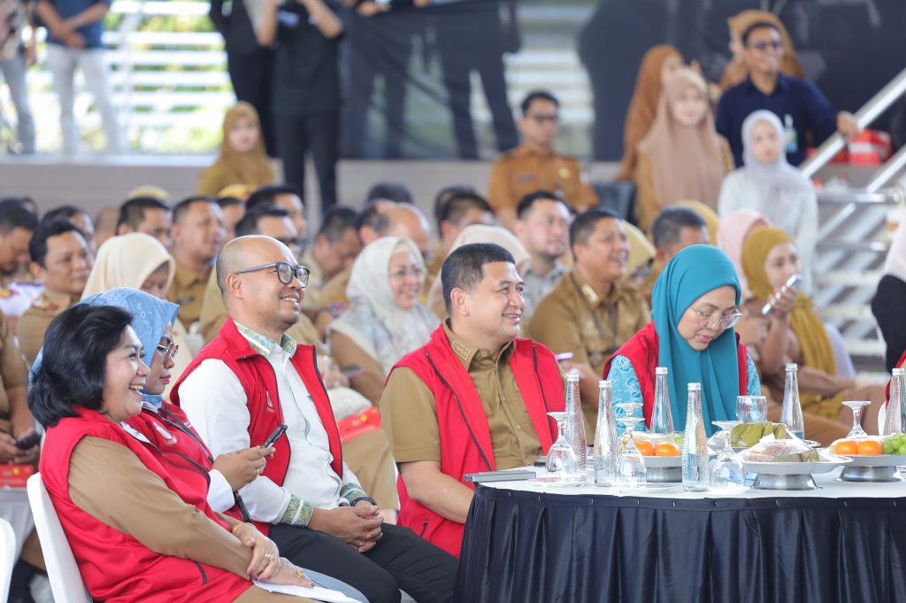 Makassar Berjasa Meluncur, Munafri–Aliyah Berikan Perlindungan Sosial kepada Pekerja Rentan