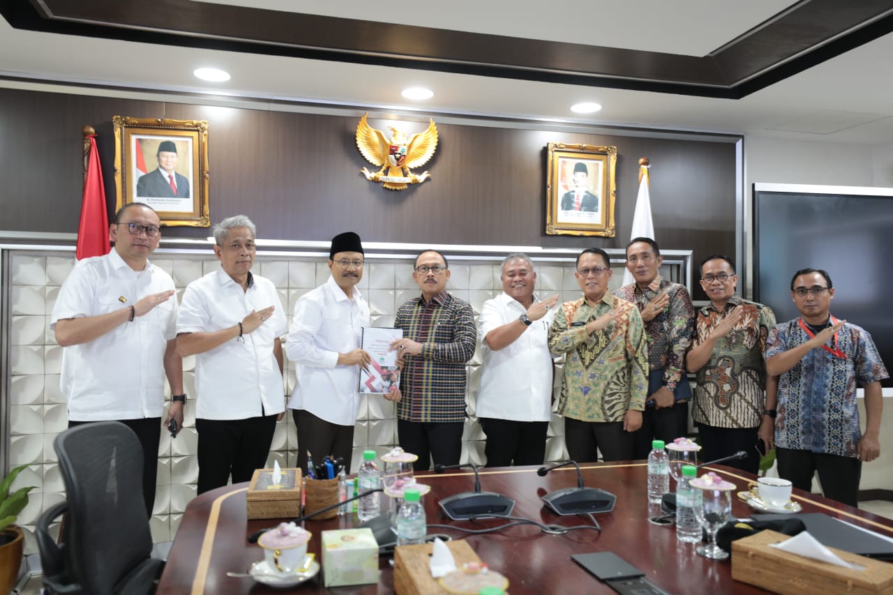 Rp 470,82 Miliar APBN Dukung Perlindungan Sosial Sulbar, Gubernur Suhardi Duka Apresiasi Komitmen Pusat