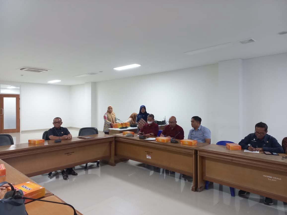 Habsi Wahid Pimpin Rapat Panja Perubahan Ranperda Perumda Sebuku Energi Malaqbi