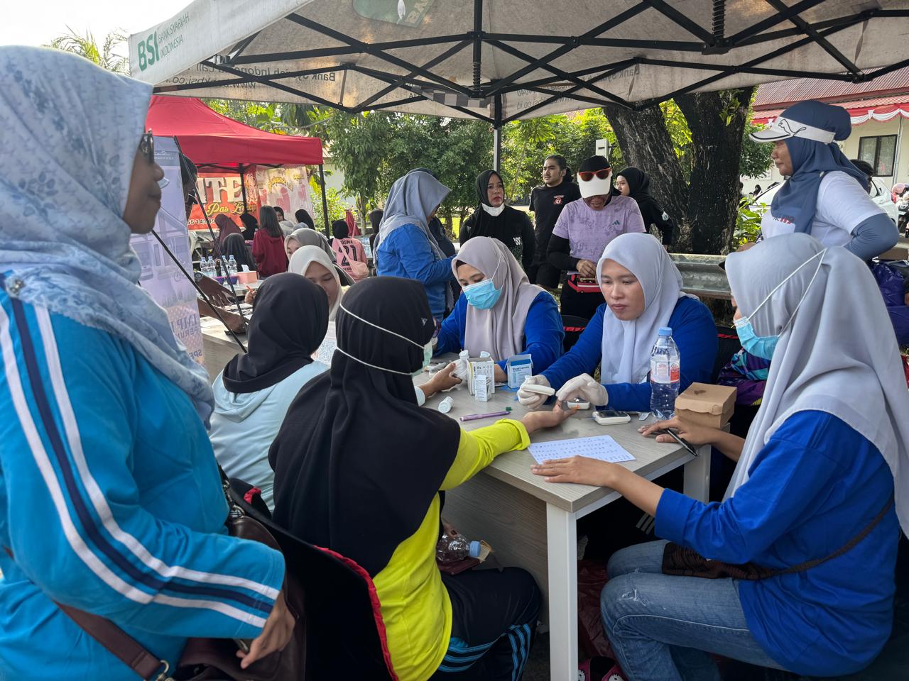 Dukung Visi Sulbar Maju dan Sejahtera, Dinkes Gelar Pemeriksaan Kesehatan di RRI Fest