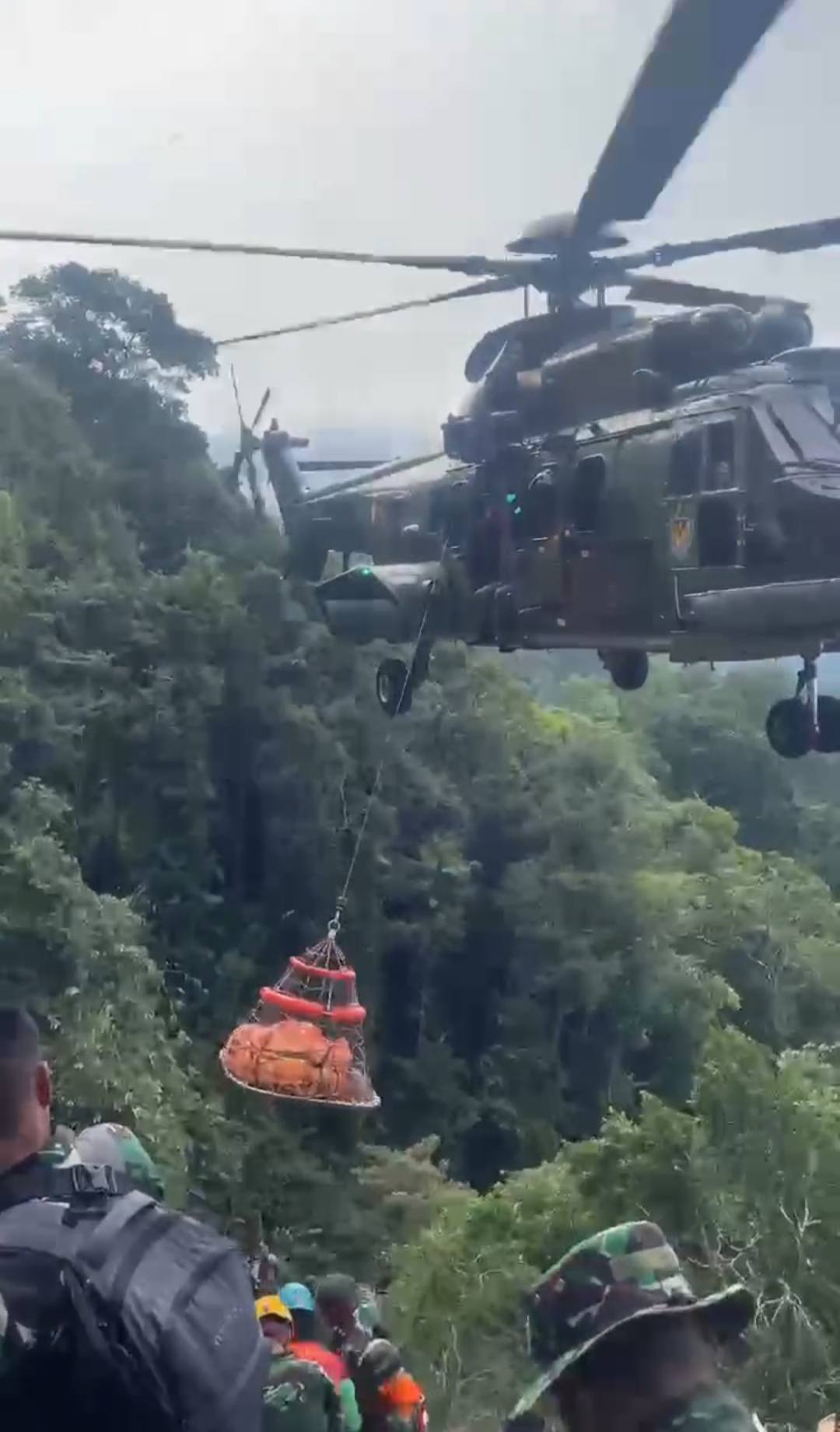 Seluruh Korban Kecelakaan Pesawat ATR 42-500 Telah Ditemukan, Jenazah Pramugari Esther Diterbangkan ke Jakarta