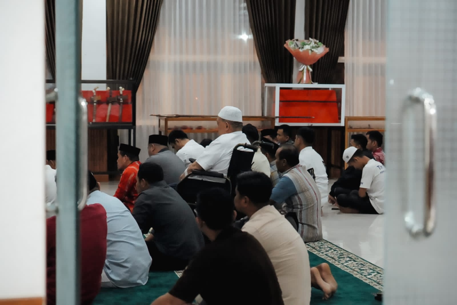 Awali Penghunian dengan Doa, Wagub Sulbar Resmi Tinggali Rujab Hasil Renovasi