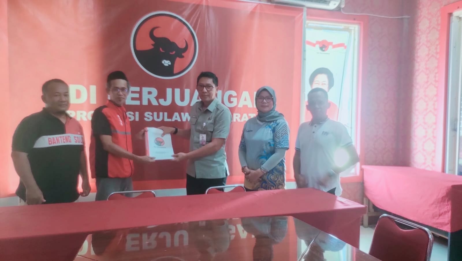 Bangun Koordinasi, Kesbangpol Sulbar Gelar Silaturahmi ke Kantor DPD PDIP