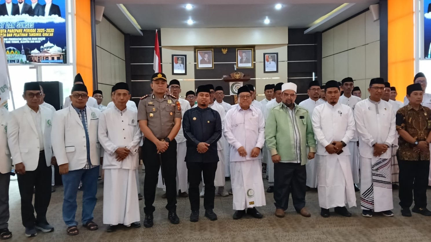 PD IPIM Parepare Resmi Dilantik, Wali Kota Tasming Hamid Ajak Bersama Makmurkan Masjid