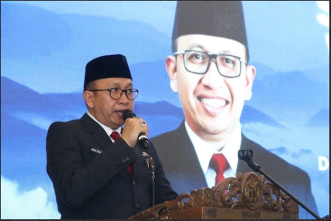 Inspektur Iwan Asaad Wakili Wali Kota Parepare Hadiri Pelantikan Rektor Umpar, Selamat Atas Amanah Jadi Energi Baru Bawa Kampus Jauh Lebih Unggul