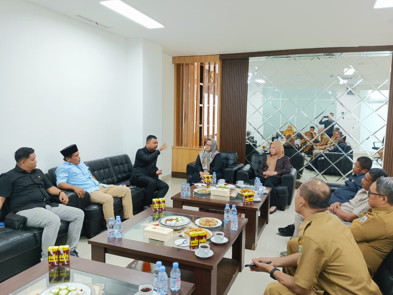 Kunci Kemandirian Fiskal: DPRD Sulbar Minta DPRD Mateng Optimalkan Pengawasan untuk Gali Potensi PAD