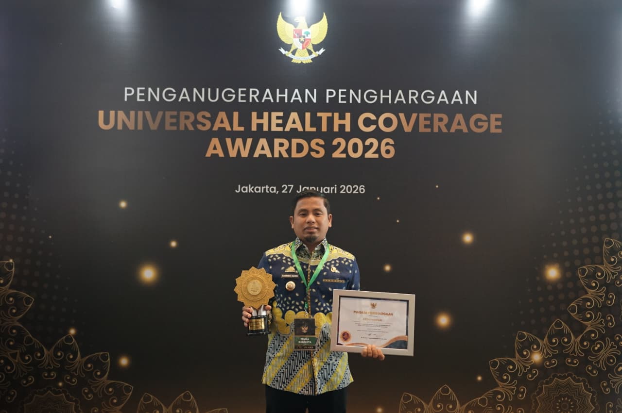 Hadirkan Layanan Kesehatan Inklusif dan Berkeadilan, Parepare Dianugerahi Penghargaan UHC Award 2026 Kategori Madya