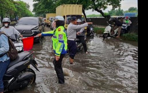 Antisipasi Hujan Lebat dan Angin Kencang, BPBD Sulbar Perkuat Mitigasi Hadapi Potensi Cuaca Ekstrem