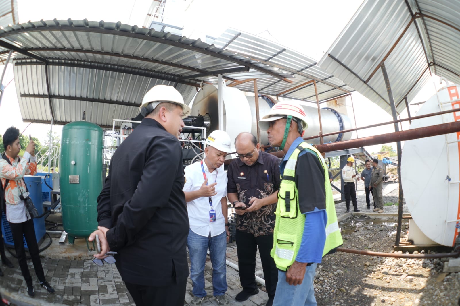 Targetkan Kemantapan Jalan Makassar 98 Persen di 2026, Wali Kota Dorong Peran Swasta Perkuat Infrastruktur