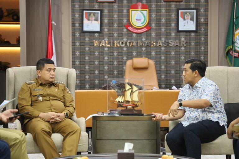 Pemkot Makassar Gandeng Unhas Susun Kebijakan Adaptif, Pulau Jadi Prioritas