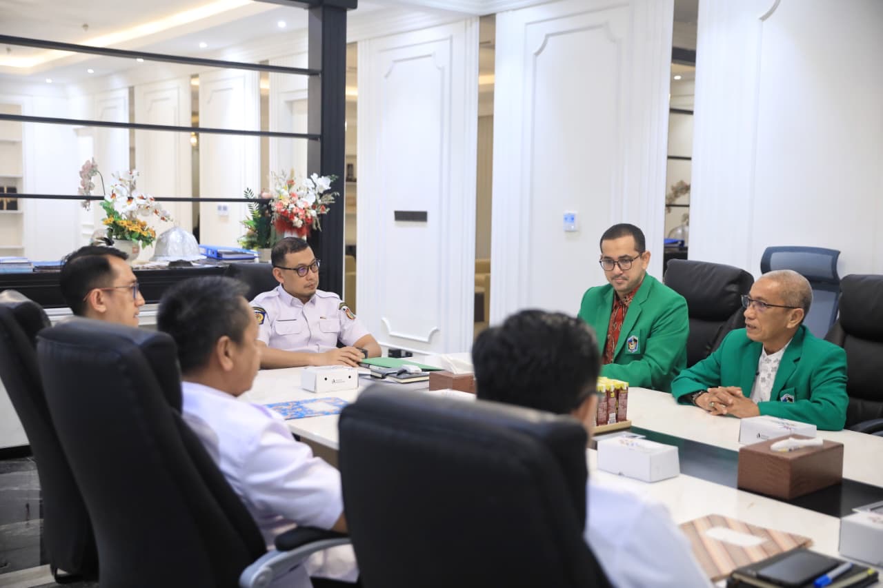 FEB UMI Jajaki Kerja Sama Pendidikan dan Ekraf dengan Pemkot Makassar